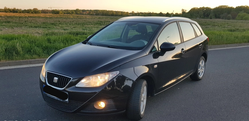 Seat Ibiza cena 15500 przebieg: 205000, rok produkcji 2011 z Wrocław małe 277